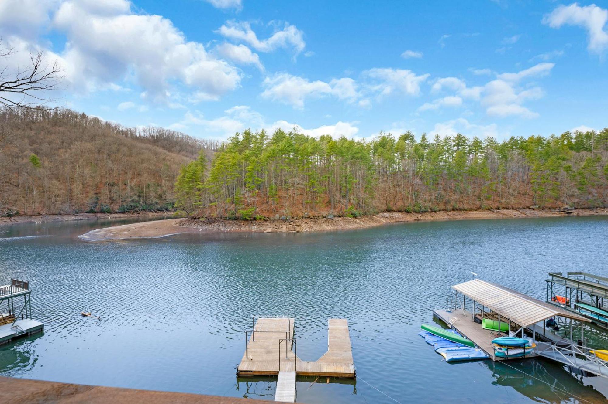 Around The Bend- Lake Blue Ridge Exterior photo